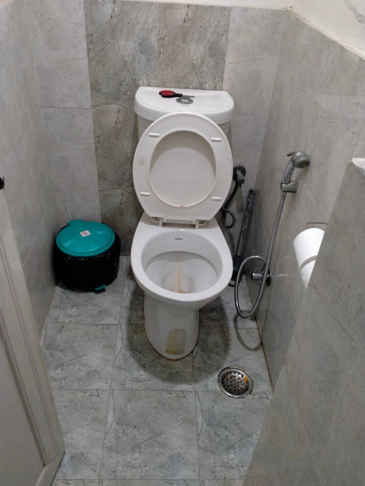 Bathroom, tulip-lemon 2 Bedroom 526 Sq.Ft. Apartment In Sector 69 Gurgaon 9101781