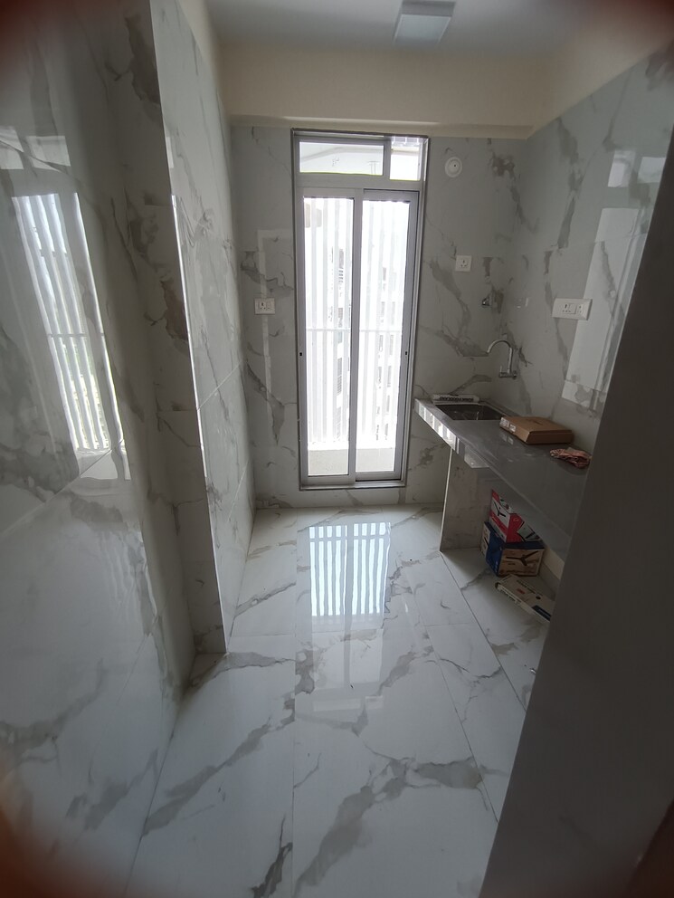 Kitchen, dotom-isle 1 Bedroom 650 Sq.Ft. Apartment In Malad West Mumbai 9101785