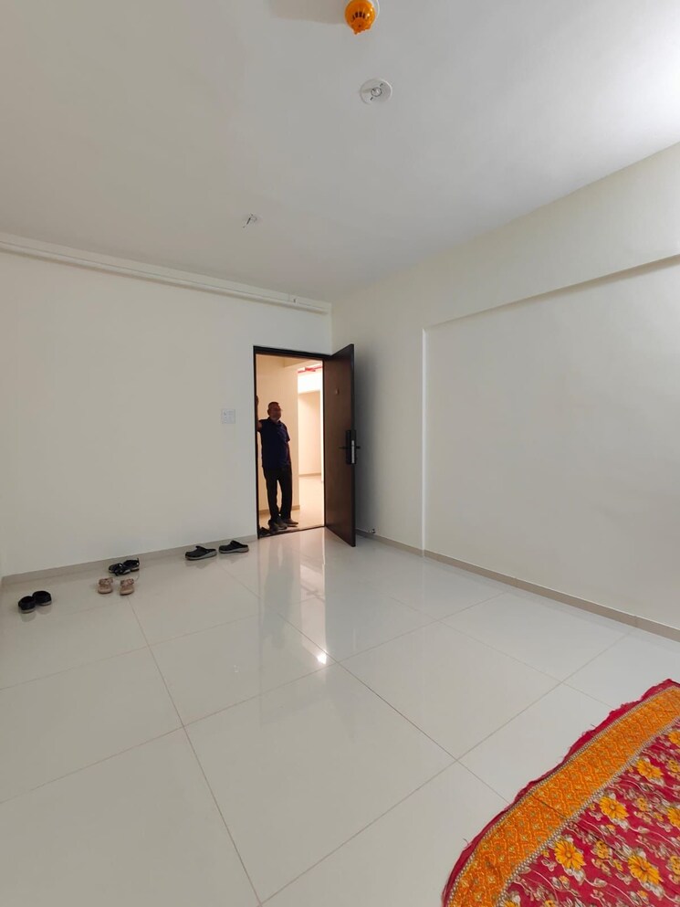 Room, kolte-patil-r1-life-republic 3 Bedroom 1100 Sq.Ft. Apartment In Hinjewadi Pune 9101802