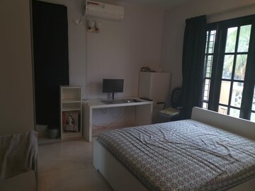 Bedroom in 5 BHK Villa at Prestige Silver Oak Villa, Whitefield – for Sale