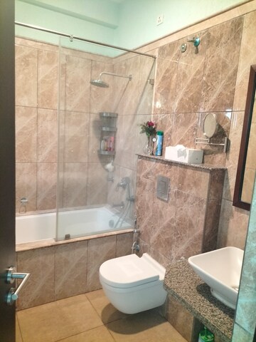 Bathroom in 5 BHK Villa at Prestige Silver Oak Villa, Whitefield – for Sale