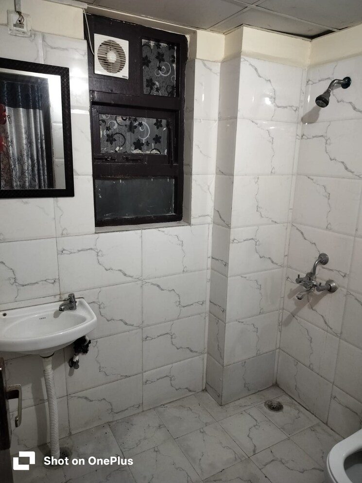 Bathroom, auric-city-homes 3 Bedroom 672 Sq.Ft. Apartment In Sector 82 Faridabad 9101833