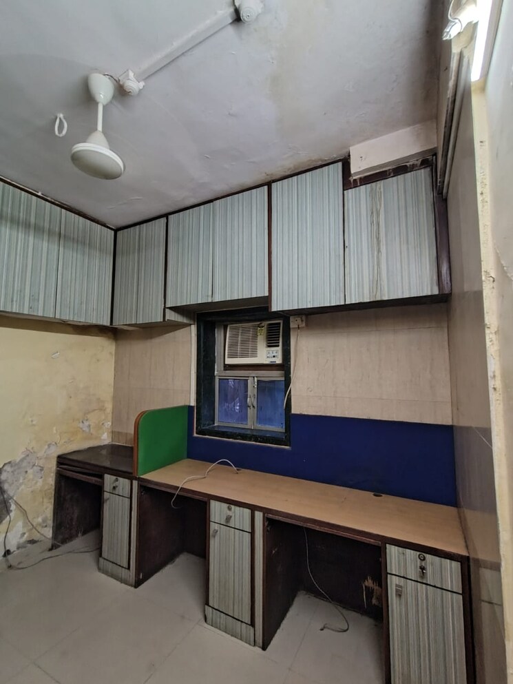 Common Area, bhaskar colony Commercial Office Space 600 Sq.Ft. In Bhaskar Colony Thane 9101831
