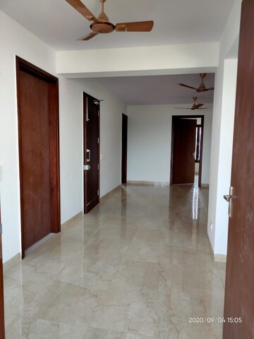 3 BHK Builder Floor For Rent in Sector 25
