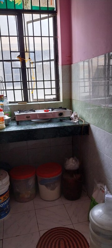 Kitchen in 1.5 BHK Apartment at Sector 10 Greater Noida – for Sale