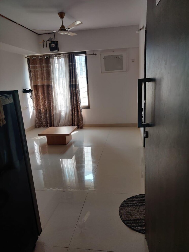 Kitchen, lodha-quality-home-tower-5 1 Bedroom 338 Sq.Ft. Apartment In Saket Complex Thane 9101871