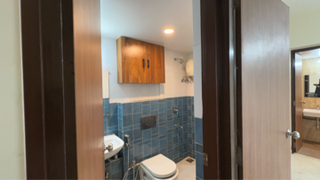 Bathroom in 2 BHK Apartment at Lodha Amara, Sandoz Baug – for Rent