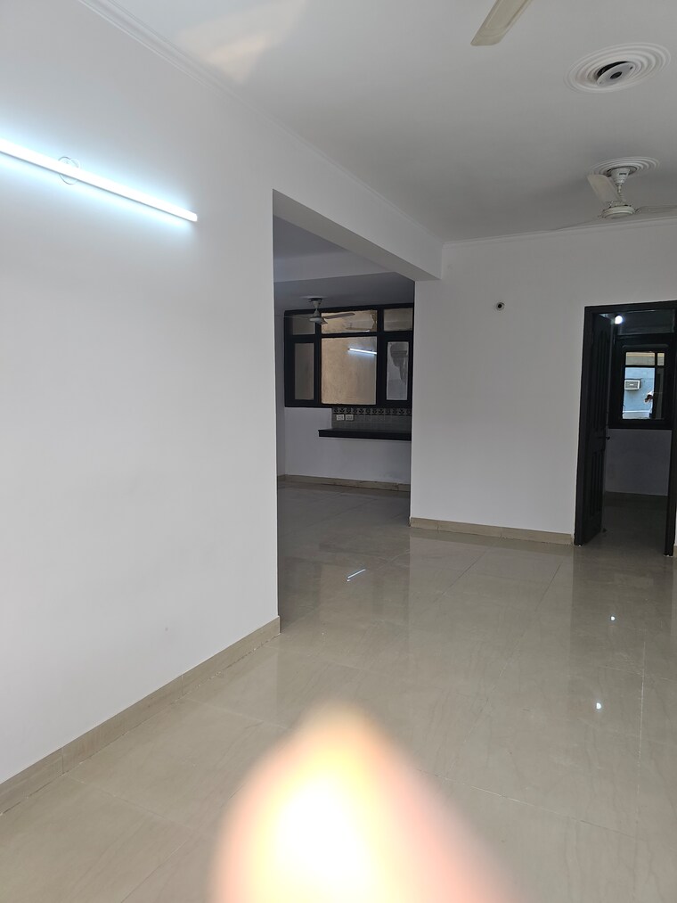 Kitchen, sector 22 dwarka 3 Bedroom 2000 Sq.Ft. Apartment In Sector 22 Dwarka Delhi 9101915