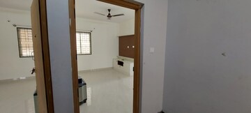 Room in 1 BHK Apartment at Mahadevpura – for Rent