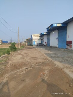 Plot For Sale in Sampatchak