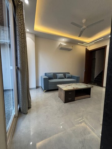 Living Room in 1 BHK Builder Floor at Chattarpur – for Rent