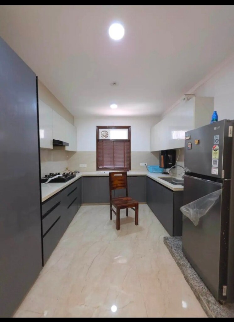 Kitchen, chattarpur 3 Bedroom 1800 Sq.Ft. Builder Floor In Chattarpur Delhi 9101958
