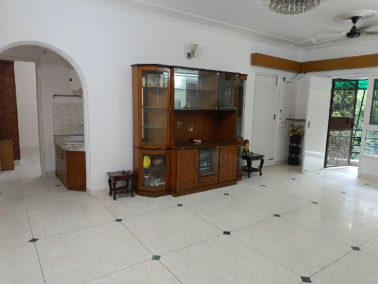 Living Room, unitech-south-city-ii 3 Bedroom 2700 Sq.Ft. Builder Floor In Sector 50 Gurgaon 9102027