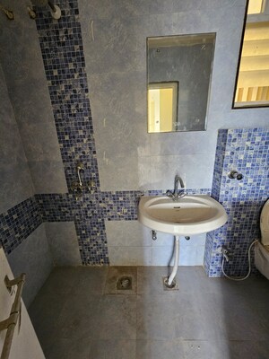 Bathroom in 2 BHK Apartment at Sector 14 Dwarka – for Sale