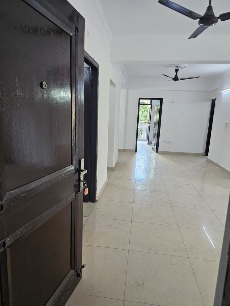 Kitchen, sector 18a dwarka 3 Bedroom 1500 Sq.Ft. Apartment In Sector 18a Dwarka Delhi 9102007