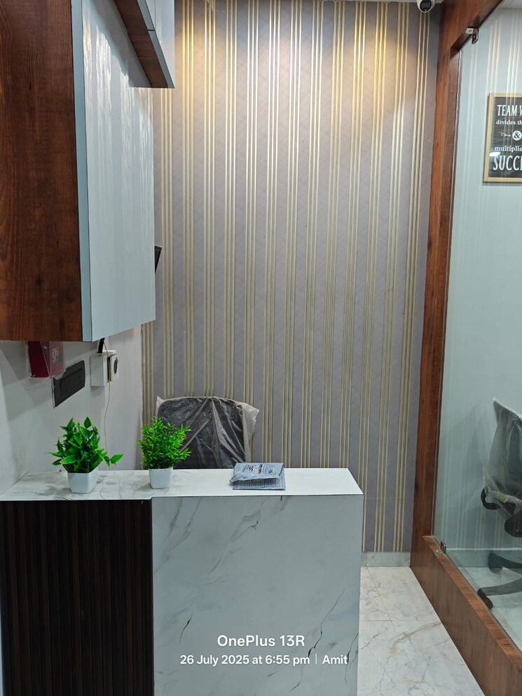 Team Area, mani-casadona Commercial Office Space 933 Sq.Ft. In New Town Kolkata 9102016