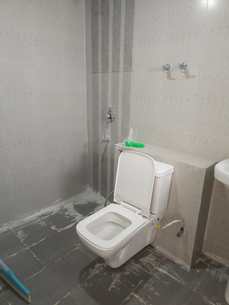 undefined, sector 19b dwarka 3 Bedroom 1800 Sq.Ft. Apartment In Sector 19b Dwarka Delhi 9102039