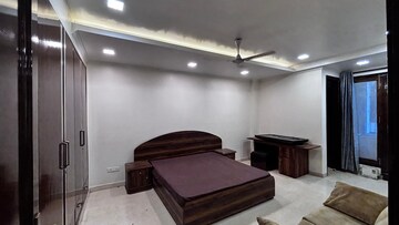 Furnished Amenities in 4 BHK Builder Floor at Greater Kailash I – for Rent