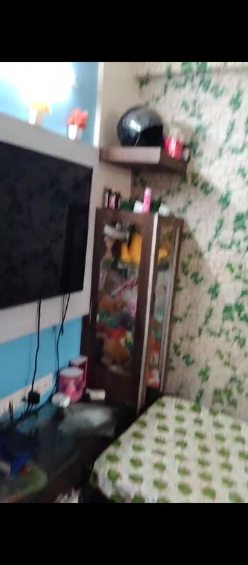 Furnished Amenities in 1 BHK Apartment at New Swapnapurti CHS, Malad East – for Rent