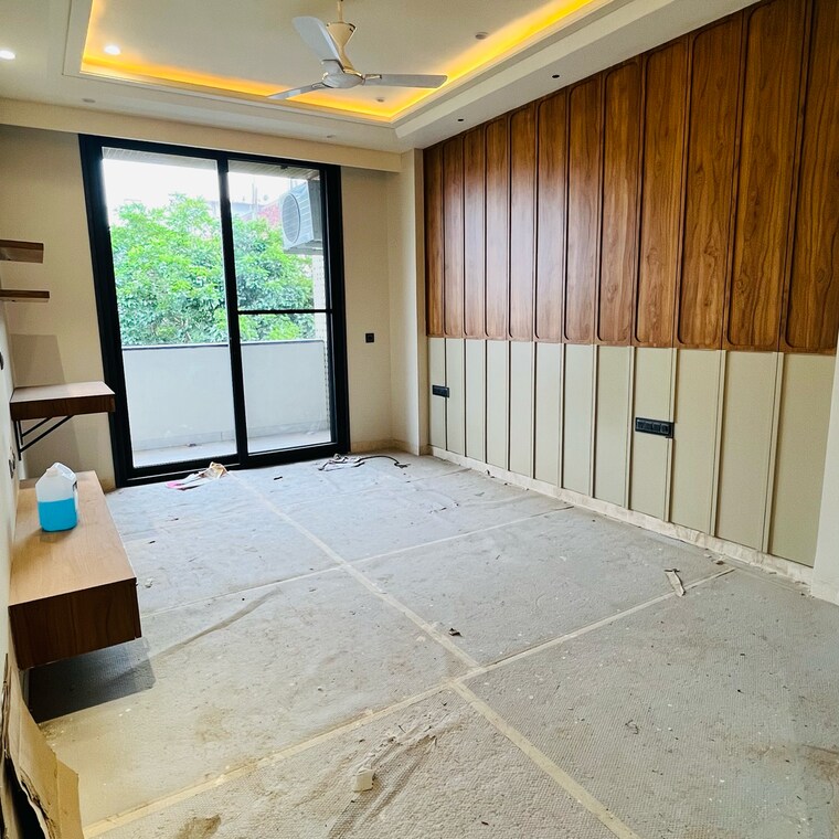 Room, hong-kong-bazaar 4 Bedroom 319 Sq.Yd. Builder Floor In Sector 56 Gurgaon 9102078