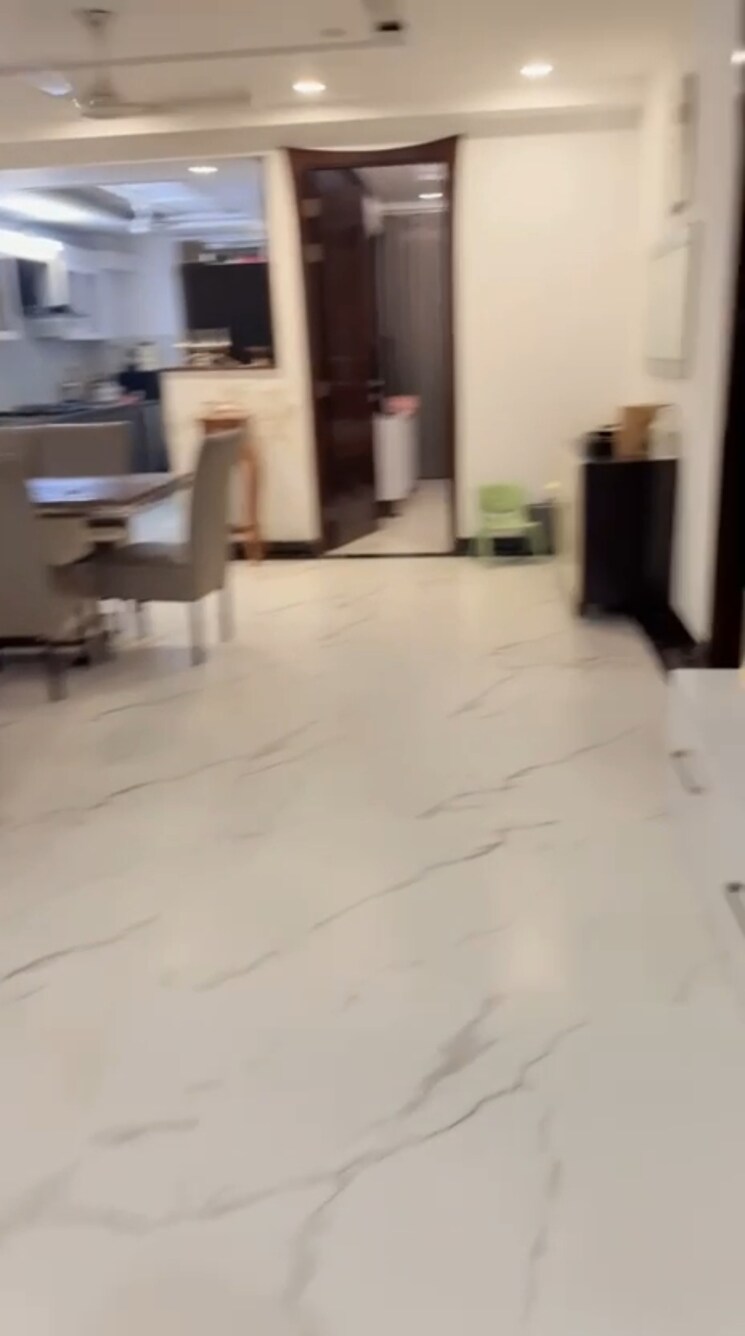 Team Area, parklands 4 Bedroom 303 Sq.Yd. Builder Floor In Sector 85 Faridabad 9102259