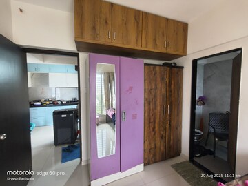 Furnished Amenities in 2 BHK Apartment at Khushi Rajkamal, Borivali West – for Rent
