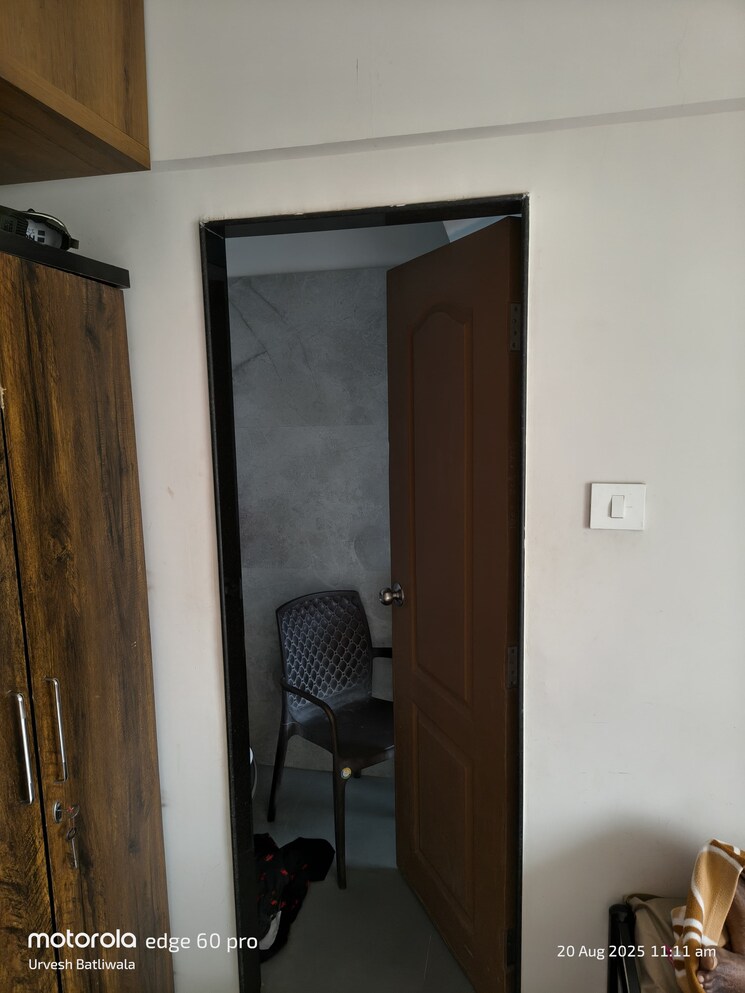 Bathroom, khushi-rajkamal 2 Bedroom 612 Sq.Ft. Apartment In Borivali West Mumbai 9102124