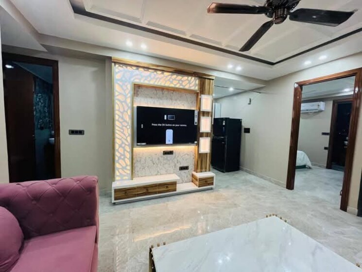  Parking, saket 3 Bedroom 1500 Sq.Ft. Apartment In Saket Delhi 9102144