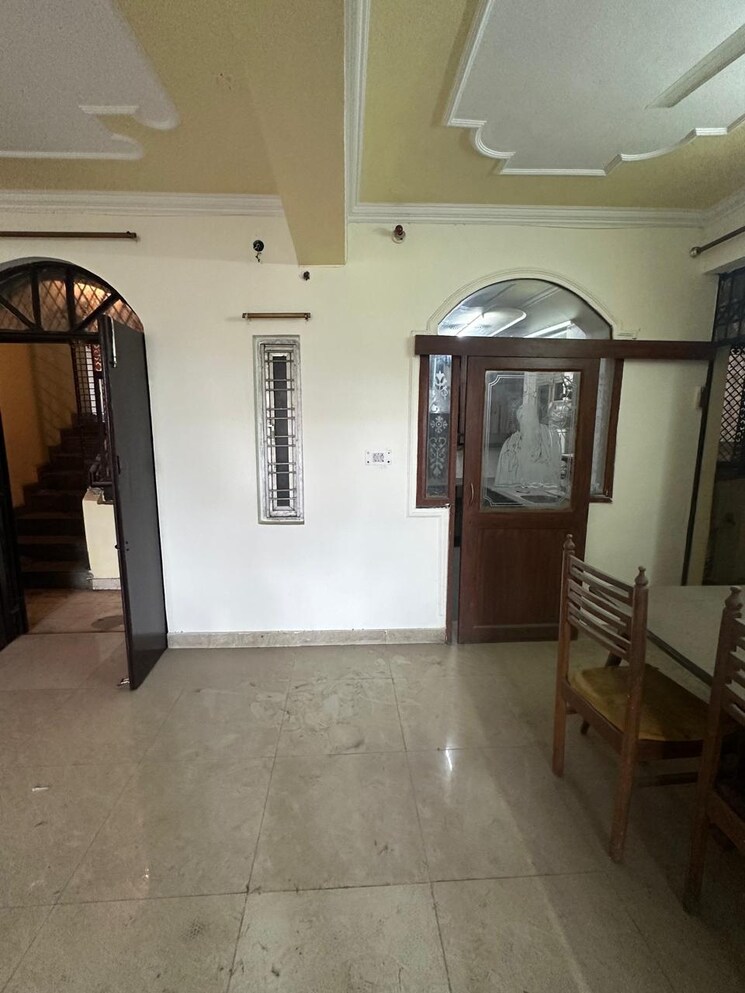 undefined, sector 12 dwarka 3 Bedroom 1400 Sq.Ft. Apartment In Sector 12 Dwarka Delhi 9102175