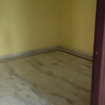 Room in 3 BHK Builder Floor at Govindpuri – for Rent