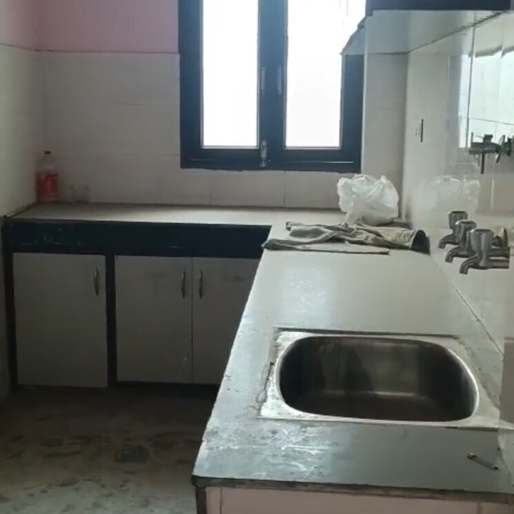 Kitchen, govindpuri 3 Bedroom 900 Sq.Ft. Builder Floor In Govindpuri Delhi 9102212