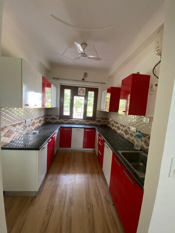 Kitchen in 3 BHK Builder Floor at Ansal Royale Casa, Sector 55 – for Rent
