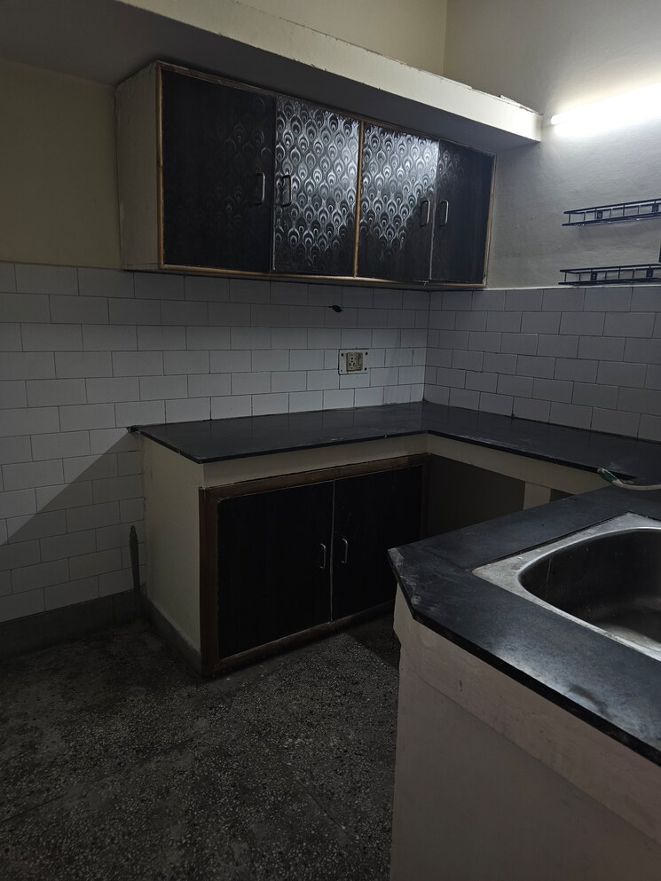 Kitchen, sector 9 dwarka 3 Bedroom 1500 Sq.Ft. Apartment In Sector 9 Dwarka Delhi 9102261