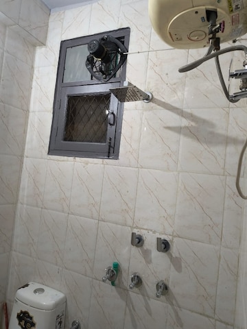 Bathroom in 2 BHK Builder Floor at Mahavir Enclave 1 – for Rent