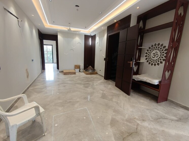  Parking, anant-raj-ashok-estate 3.5 Bedroom 1700 Sq.Ft. Builder Floor In Sector 63a Gurgaon 9102272