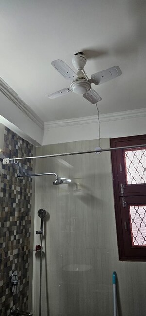 Furnished Amenities in 4 BHK Apartment at Sector 23 Dwarka – for Sale
