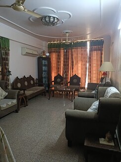 4 BHK + Extra Room Apartment For Sale in Sector 23 Dwarka