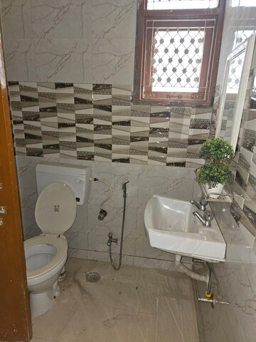 Bathroom in 3 BHK Apartment at New Millennium Apartments Rao CGHS, Sector 23 Dwarka – for Rent
