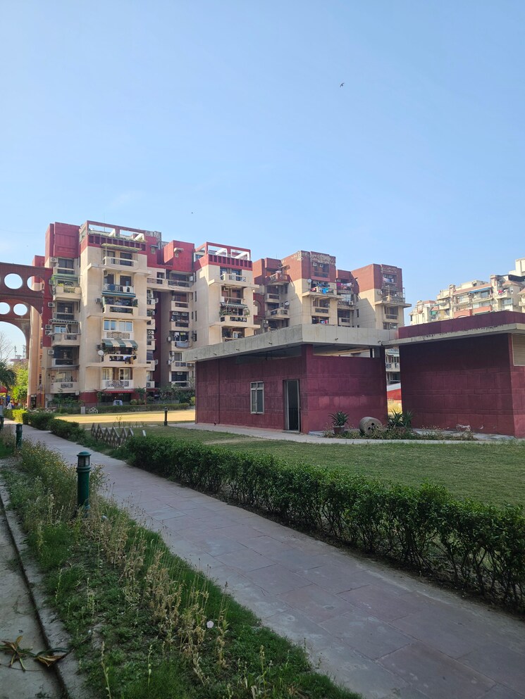 Exterior View, sector 22 dwarka 3 Bedroom 1700 Sq.Ft. Apartment In Sector 22 Dwarka Delhi 9102340