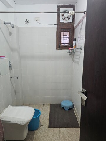 Bathroom in 3 BHK Apartment at Sector 22 Dwarka – for Rent