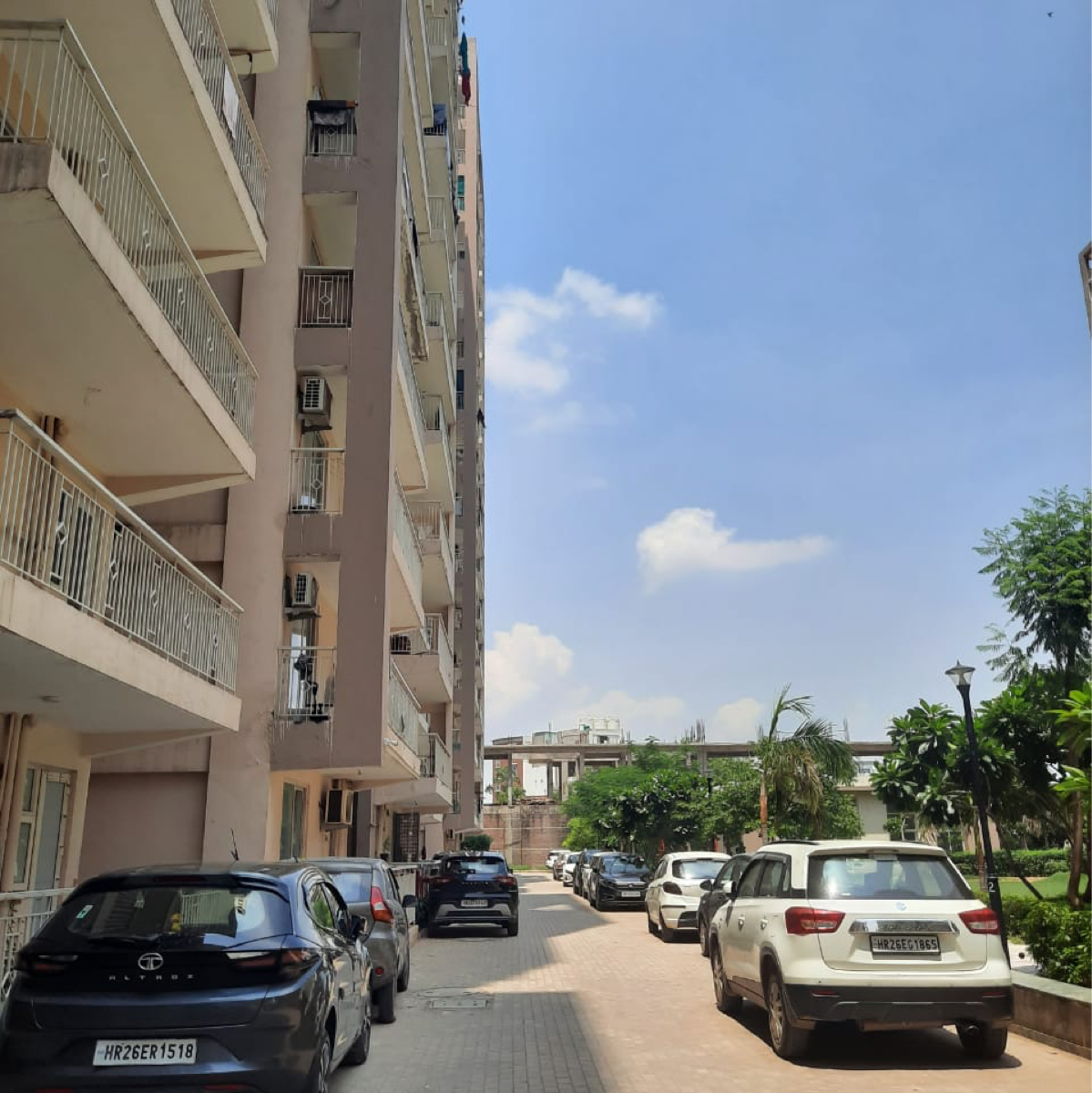2 BHK + Extra Room Apartment For Sale in Shree Vardhman Green Court