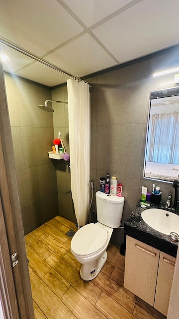 Team Area in 3 BHK Apartment at Lodha Splendora, Ghodbunder Road – for Rent