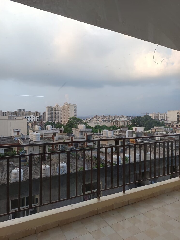 Balcony, green-valley-heights 4 Bedroom 2200 Sq.Ft. Apartment In Dhakoli Zirakpur 9102360