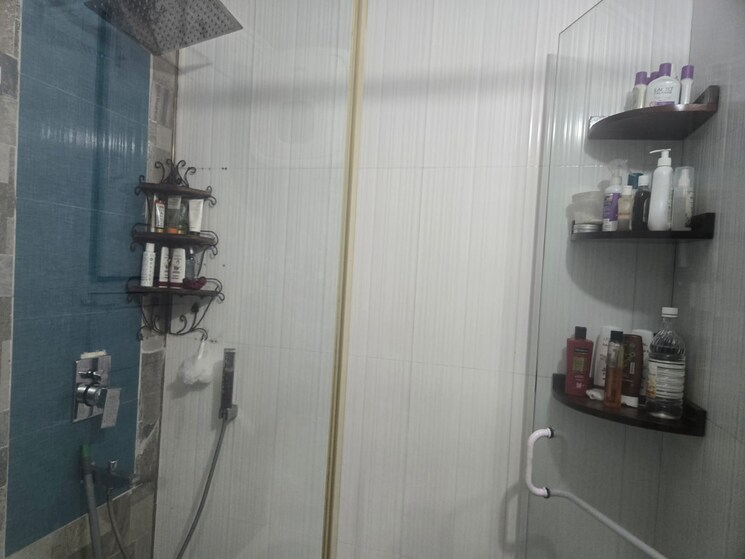 Bathroom, sector 22 dwarka 3 Bedroom 1600 Sq.Ft. Apartment In Sector 22 Dwarka Delhi 9102370
