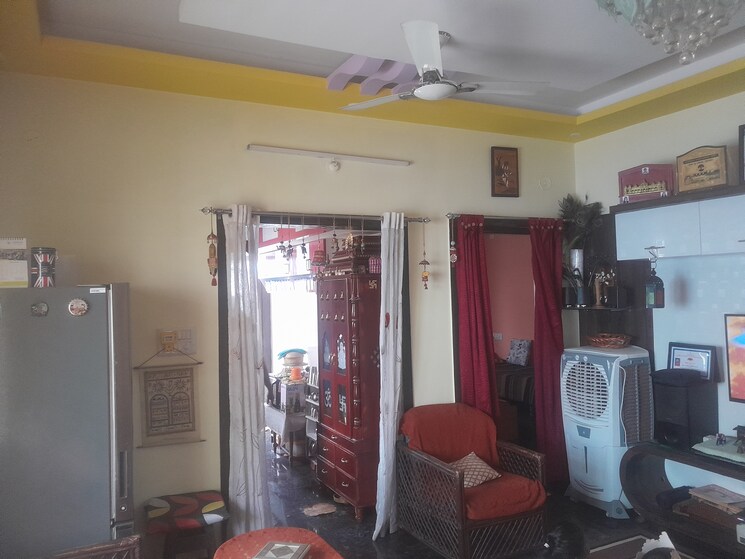 Living Room, nri layout 3 Bedroom 1200 Sq.Ft. Builder Floor In Nri Layout Bangalore 9102351