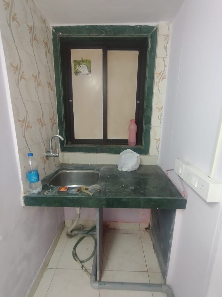 Kitchen, garden-court Commercial Office Space 235 Sq.Ft. In Waghbil Thane 9102386