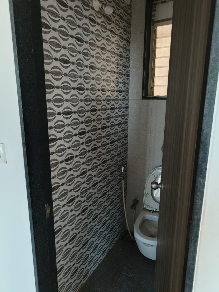 Bathroom, bhairaav-goldcrest-residency 1 Bedroom 277 Sq.Ft. Apartment In Ghansoli Navi Mumbai 9102416