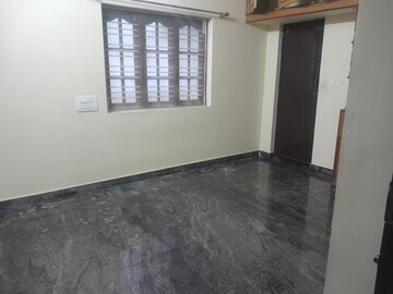Room in 3 BHK Builder Floor at Ramamurthy Nagar – for Rent