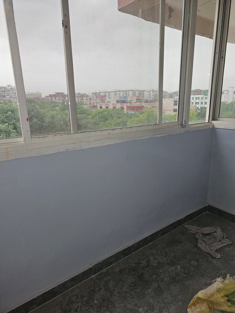 Balcony, sector 22 dwarka 3 Bedroom 1500 Sq.Ft. Apartment In Sector 22 Dwarka Delhi 9102424