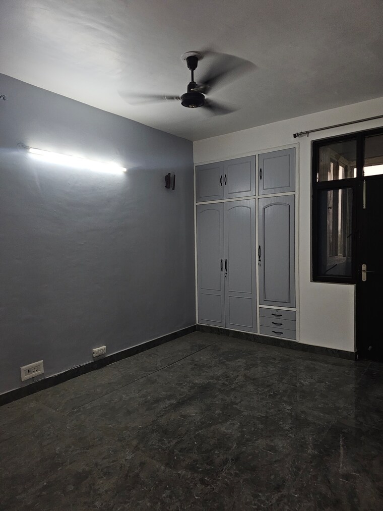 Kitchen, sector 22 dwarka 3 Bedroom 1500 Sq.Ft. Apartment In Sector 22 Dwarka Delhi 9102424